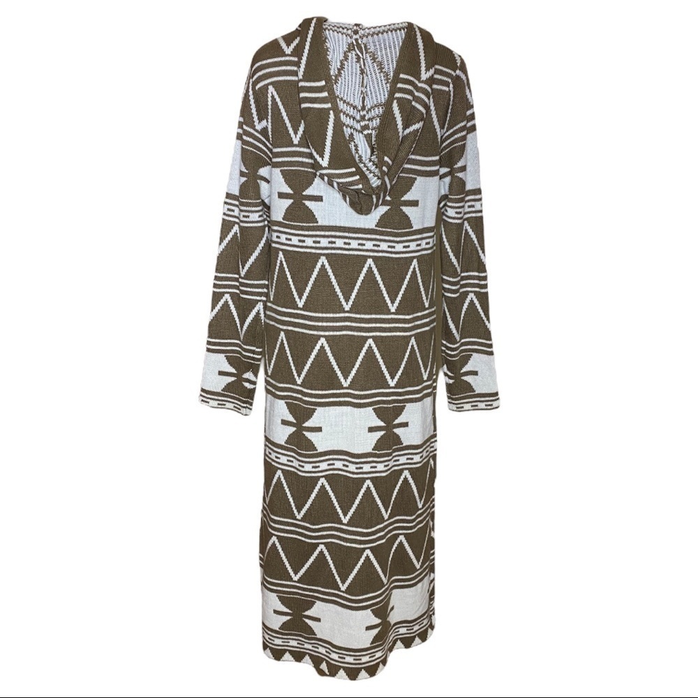 Baciano Brown & White Tribal Duster - Women Size L fits like 6-8